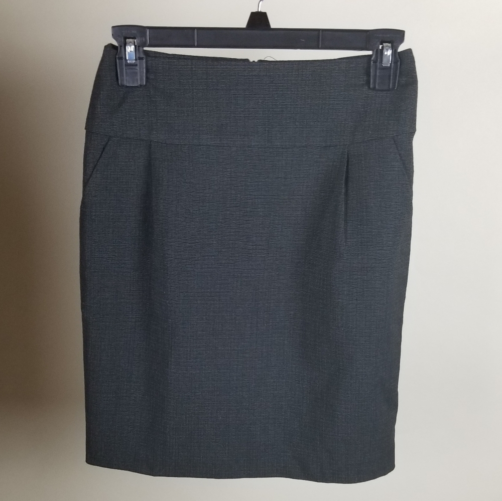 Forever 21 Gray Black Pencil Skirt
